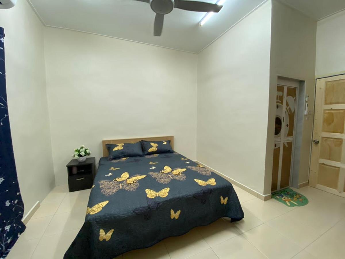 Cms Homestay アロースター エクステリア 写真